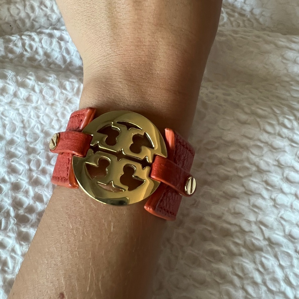 Tory Burch Gold Logo Orange Leather Bracelet